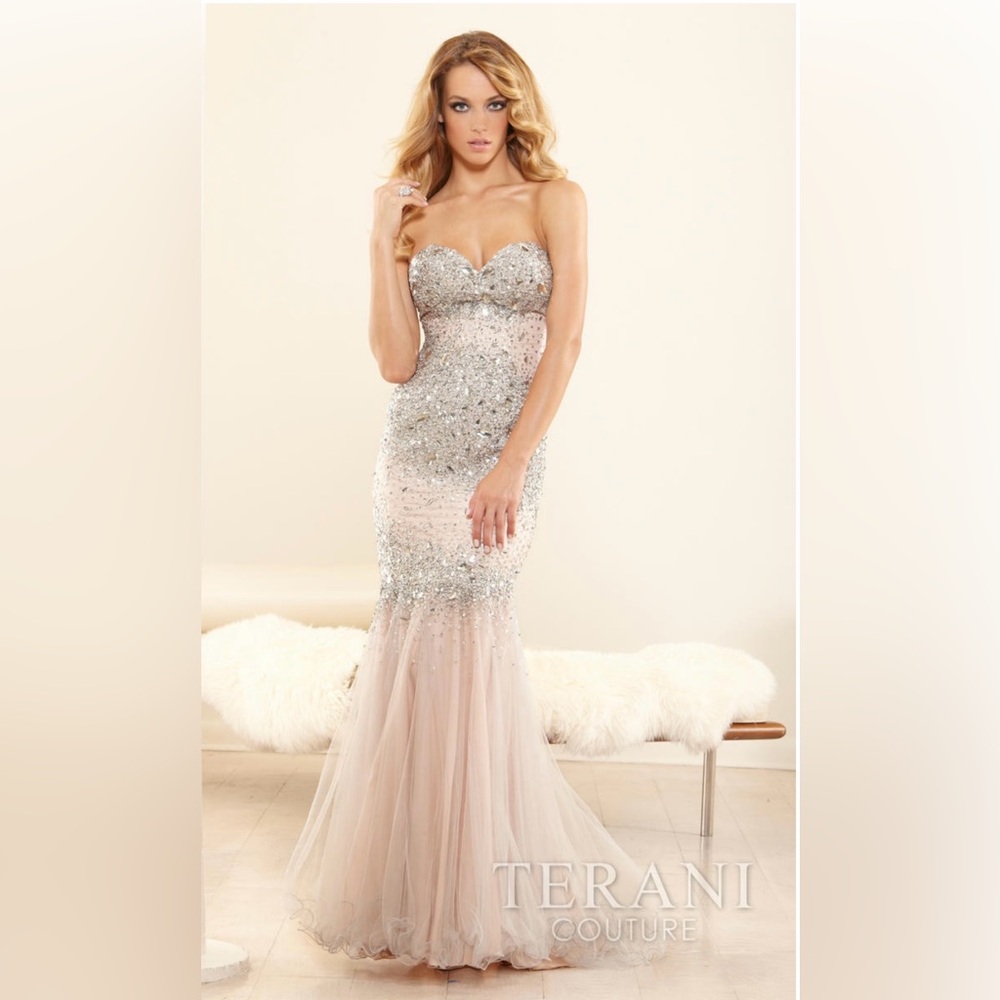 Terani Couture Nude Strapless Dress Size 16 (Fits like 12/14)